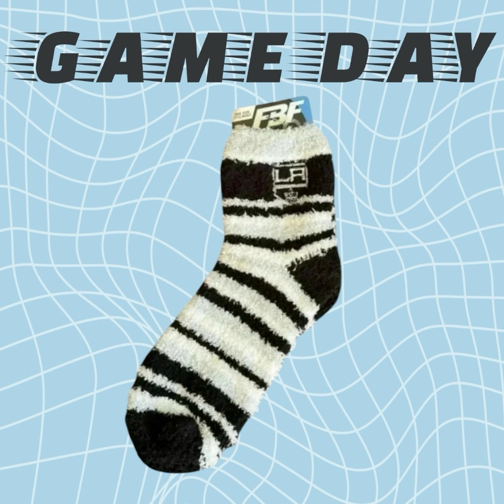 2 for $30 🆕 Adult | L. A. Kings  NHL Fuzzy Socks